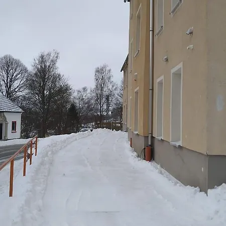 Moderne Peter Fuer 2 Personen * Bärenstein
